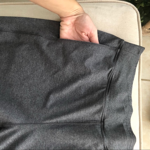 Lululemon high waist grey crop pant - Picture 4 of 7